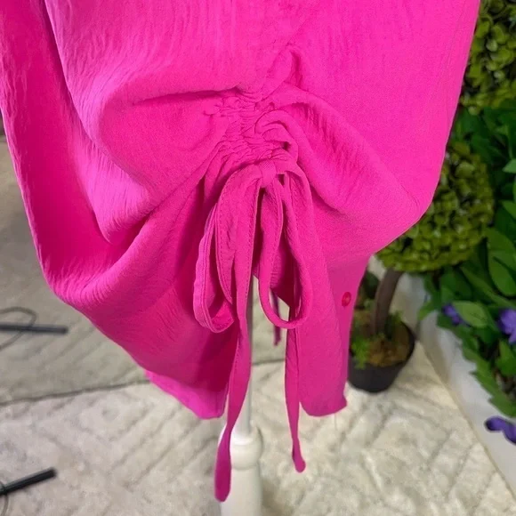 NWT Blooming Jelly Small Barbie Pink Button Up Sleeve Oversized 3/4 Sleeve Shirt - Picture 4 of 9